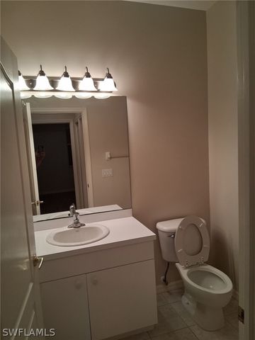 2710 Cypress Trace CIR 3034, Naples, FL 34119