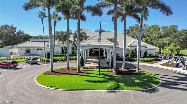 2710 Cypress Trace CIR 3034, Naples, FL 34119