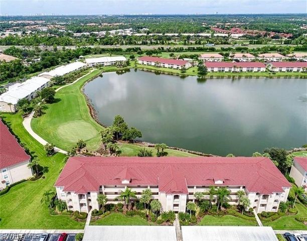 2710 Cypress Trace CIR 3034, Naples, FL 34119