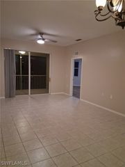 2710 Cypress Trace CIR 3034, Naples, FL 34119