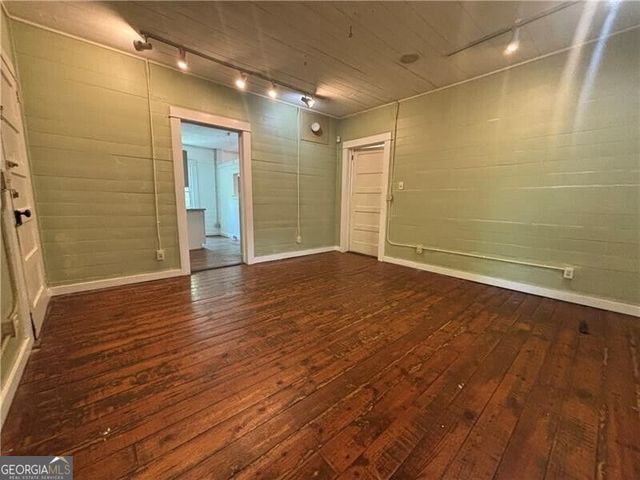 232 Main Street E, Dahlonega, GA 30533