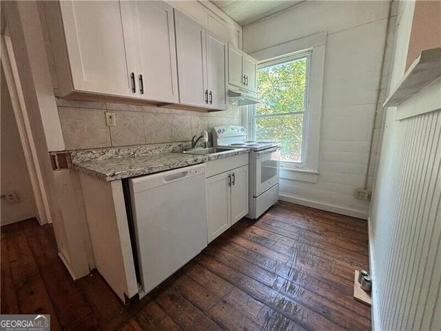 232 Main Street E, Dahlonega, GA 30533