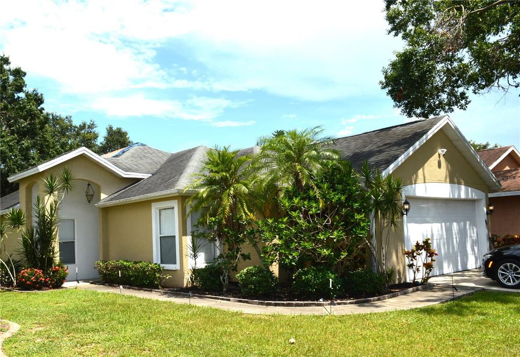 1576 FAWNWOOD CIRCLE, Sarasota, FL 34232