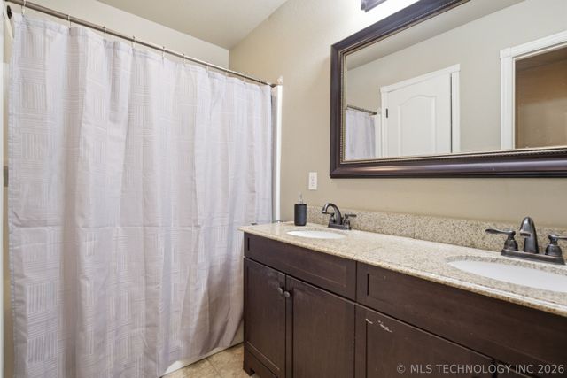 2503 Hunters Court, Claremore, OK 74019