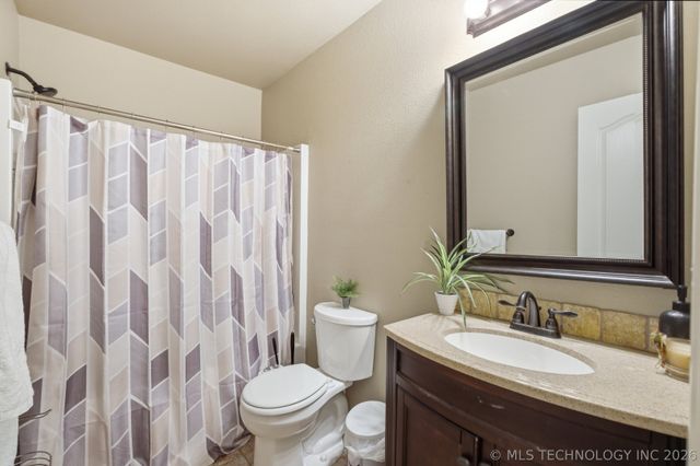 2503 Hunters Court, Claremore, OK 74019