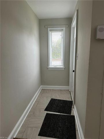 5249 Curlew DR, Norfolk, VA 23502