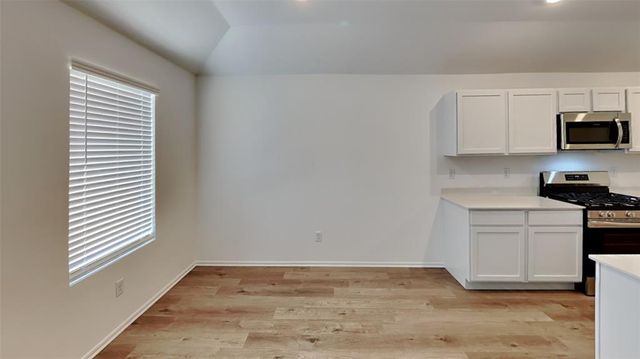 4017 Olivia Street, Mustang, OK 73064