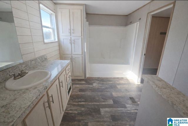 173 COUNTY ROAD 663, Hanceville, AL 35077