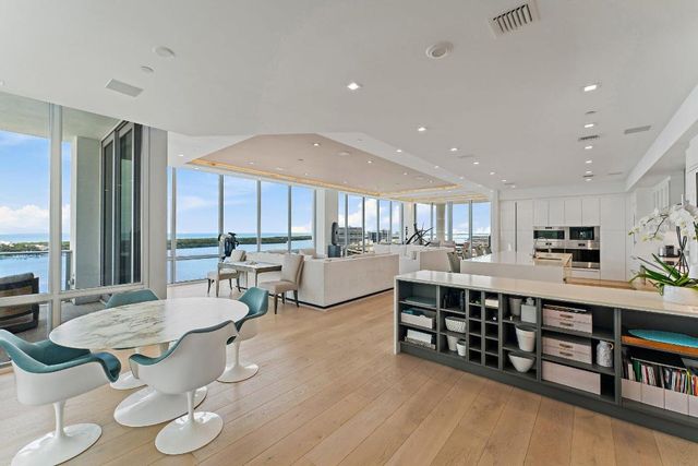 3 Water Club Way 1902, North Palm Beach, FL 33408