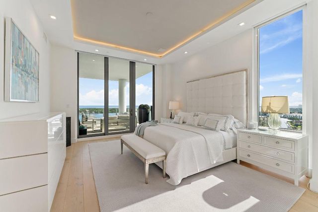 3 Water Club Way 1902, North Palm Beach, FL 33408