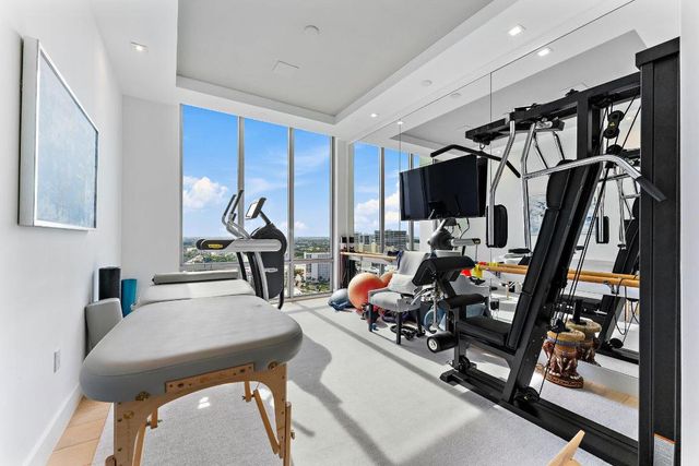 3 Water Club Way 1902, North Palm Beach, FL 33408