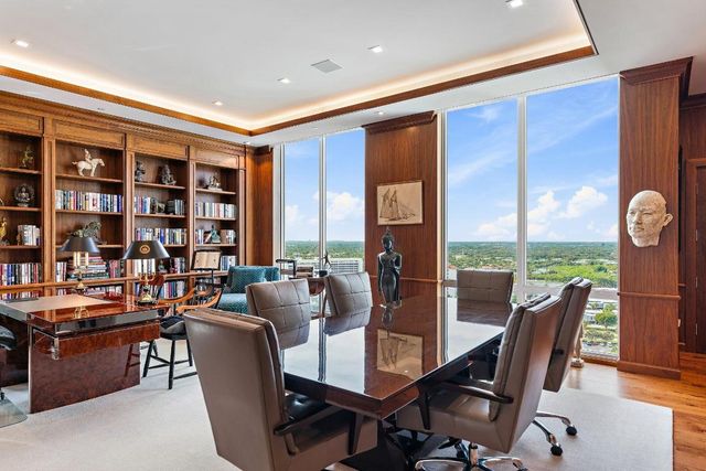 3 Water Club Way 1902, North Palm Beach, FL 33408