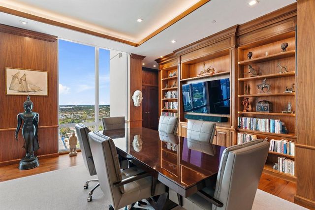 3 Water Club Way 1902, North Palm Beach, FL 33408