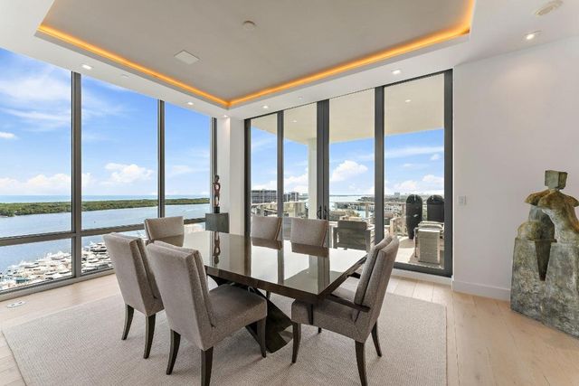 3 Water Club Way 1902, North Palm Beach, FL 33408