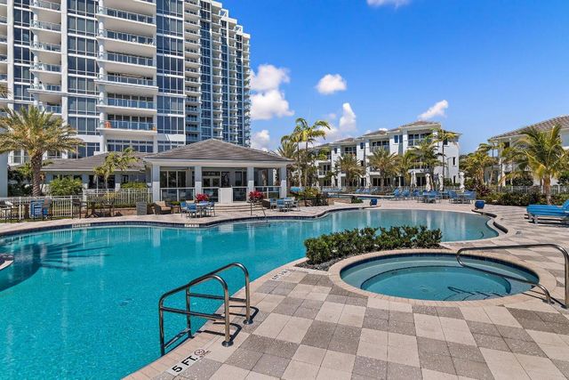 3 Water Club Way 1902, North Palm Beach, FL 33408