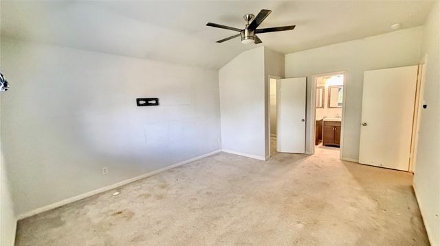 7204 Wardman DR, Del Valle, TX 78617