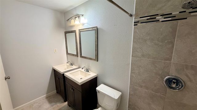 7204 Wardman DR, Del Valle, TX 78617