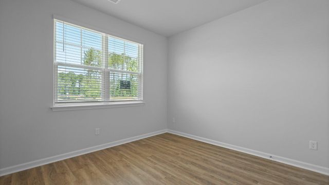 3166 Dalmore Drive, Ravenel, SC 29470