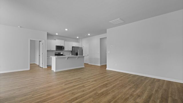 3166 Dalmore Drive, Ravenel, SC 29470
