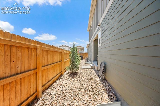 7631 Sun Shimmer View, Colorado Springs, CO 80908
