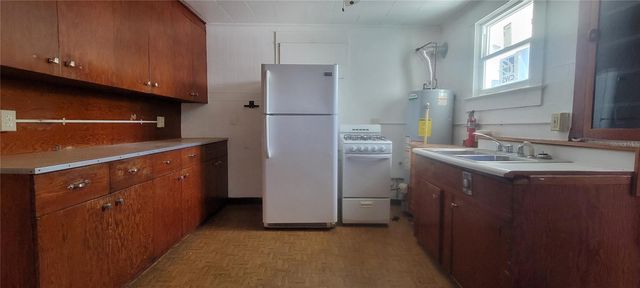 1846 2ND AVENUE N, St Petersburg, FL 33713