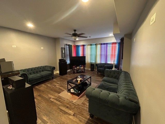 1510 E 73rd Street, Chicago, IL 60619