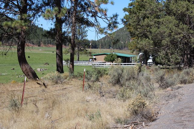 12046 Old Fort Road, Klamath Falls, OR 97601
