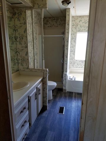 12046 Old Fort Road, Klamath Falls, OR 97601