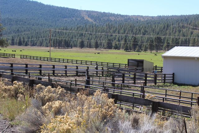 12046 Old Fort Road, Klamath Falls, OR 97601