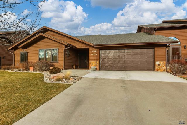 1240 DUFFER DR, Rapid City, SD 57702