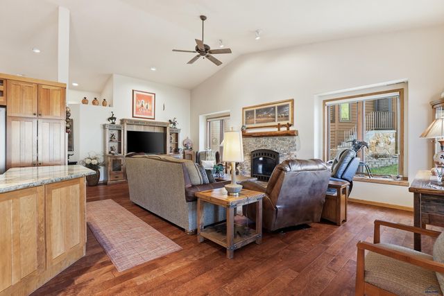 1240 DUFFER DR, Rapid City, SD 57702