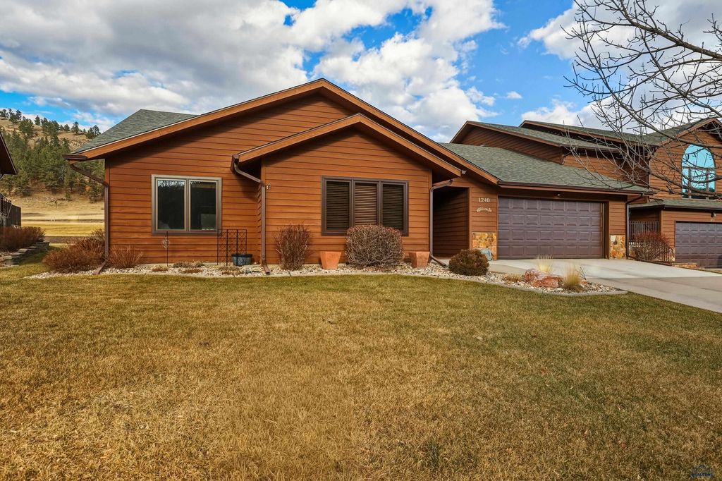 1240 DUFFER DR, Rapid City, SD 57702