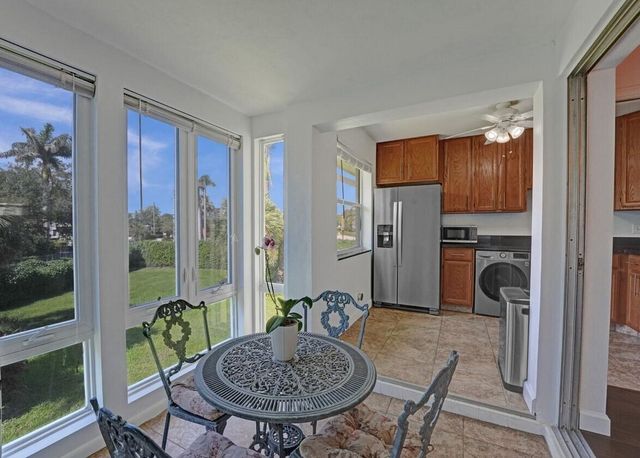 35 Colonial Club Drive 203, Boynton Beach, FL 33435
