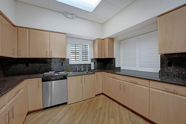 35 Colonial Club Drive 203, Boynton Beach, FL 33435