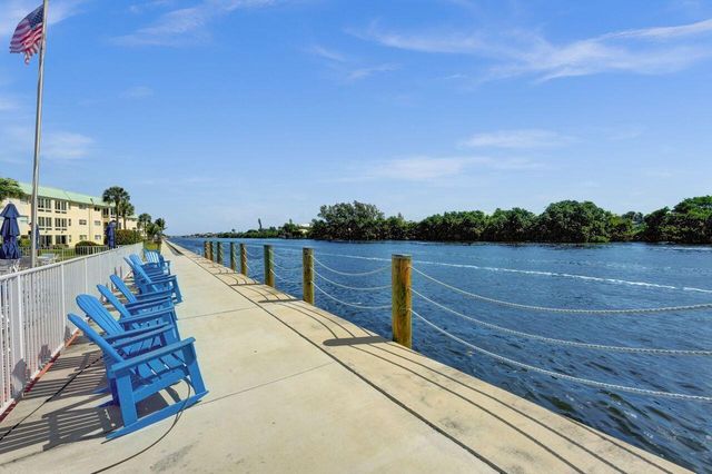 35 Colonial Club Drive 203, Boynton Beach, FL 33435