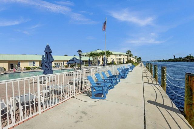 35 Colonial Club Drive 203, Boynton Beach, FL 33435