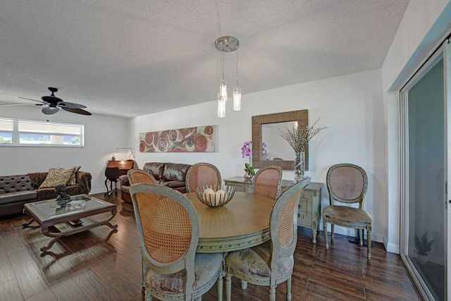 35 Colonial Club Drive 203, Boynton Beach, FL 33435