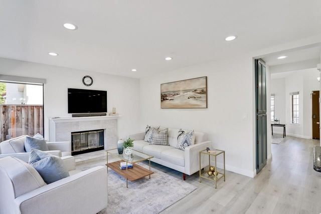 43382 Livermore Common, Fremont, CA 94539