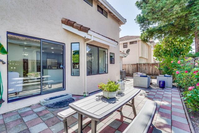 43382 Livermore Common, Fremont, CA 94539
