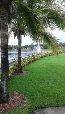 16648 SW 83rd Lane 16648, Miami, FL 33193