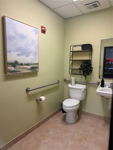 2051 NW 112th Ave 122, Sweetwater, FL 33172