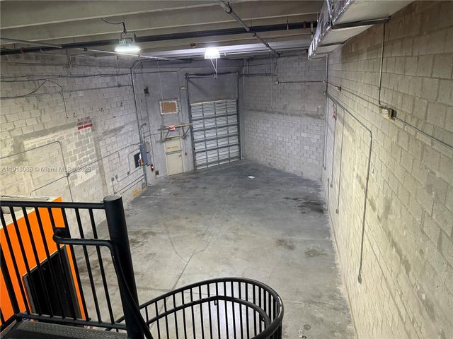 2051 NW 112th Ave 122, Sweetwater, FL 33172