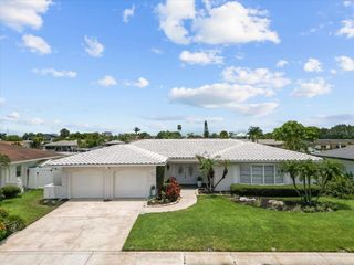 3932 DORAL DRIVE, Tampa, FL 33634