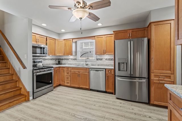 17374 Overhill Avenue, Tinley Park, IL 60477