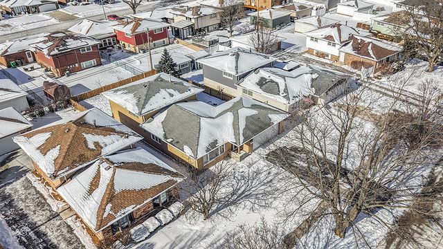 17374 Overhill Avenue, Tinley Park, IL 60477