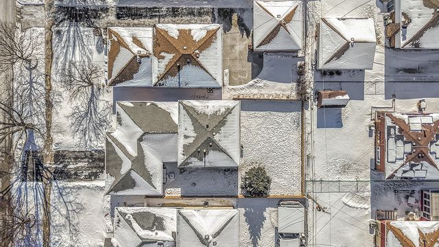 17374 Overhill Avenue, Tinley Park, IL 60477