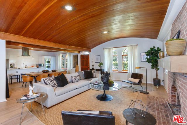 465 S Sherbourne Drive, Los Angeles, CA 90048