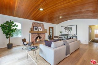 465 S Sherbourne Drive, Los Angeles, CA 90048