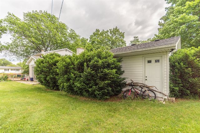 3559 Meadow Lane, Saline, MI 48176