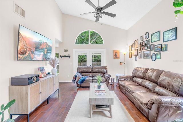 10561 SATINWOOD CIRCLE, Orlando, FL 32825